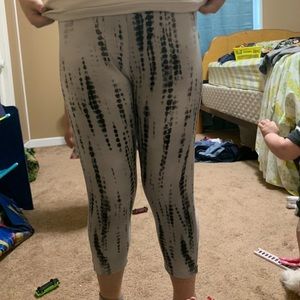 Gray and black leggings Tara and Shy 14 wide